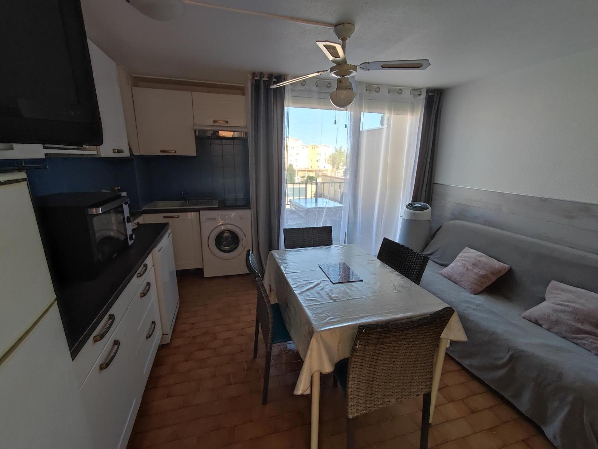 Appartement T2 Avec Piscine, Proche De La Plage Et Du Port Gruissan Luaran gambar